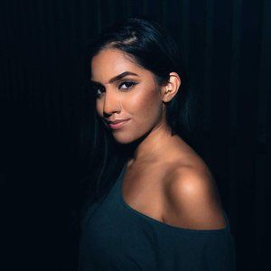 Meet your Posher, Sabrina